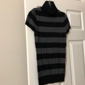 Short Sleeve turtleneck